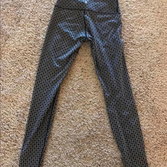 Selling all Lulu leggings! - Picture 3 of 8